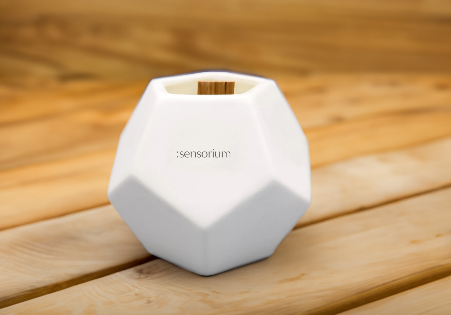 Senorium Om Candle